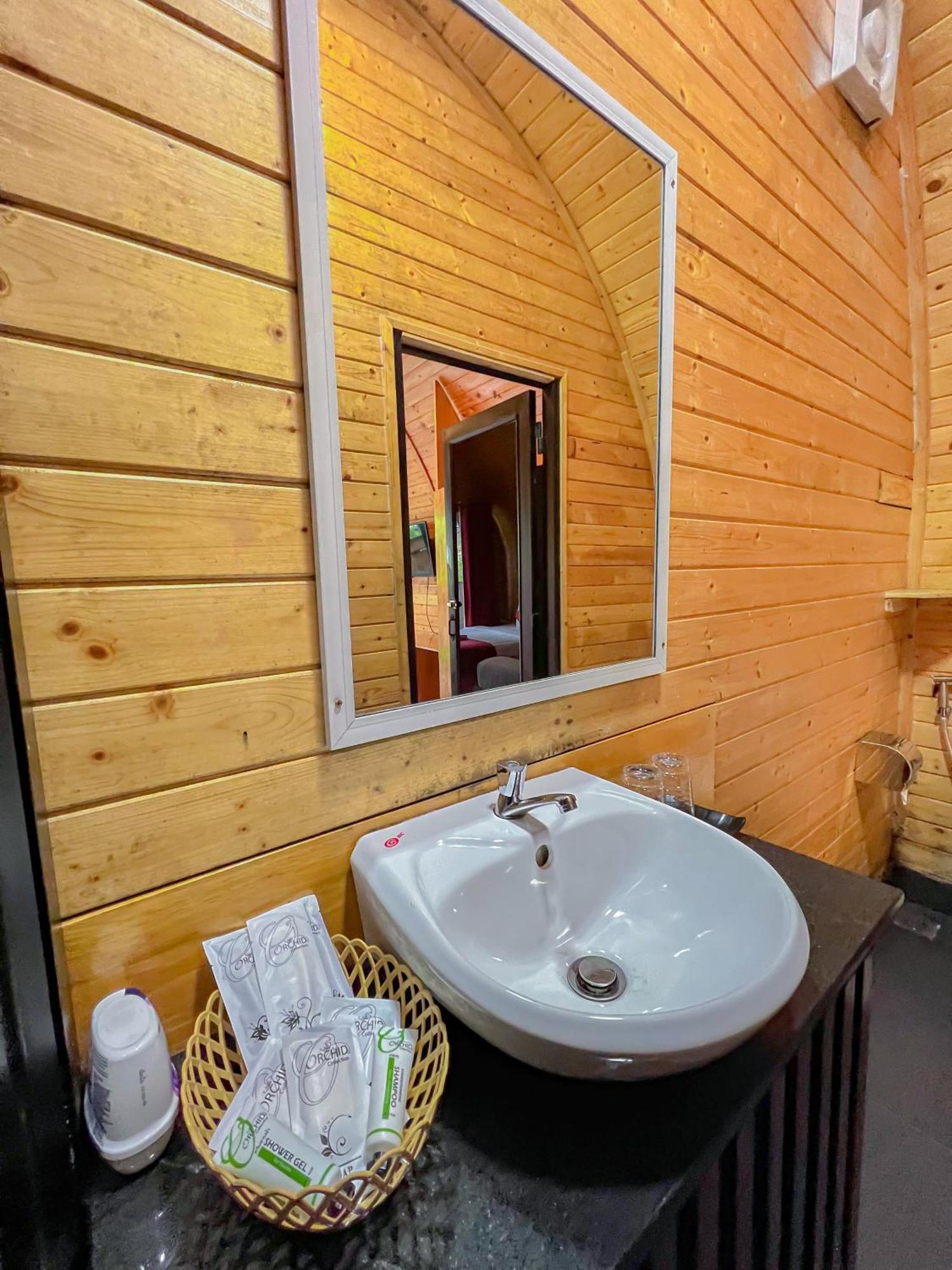 Moly Resort Кампот Экстерьер фото