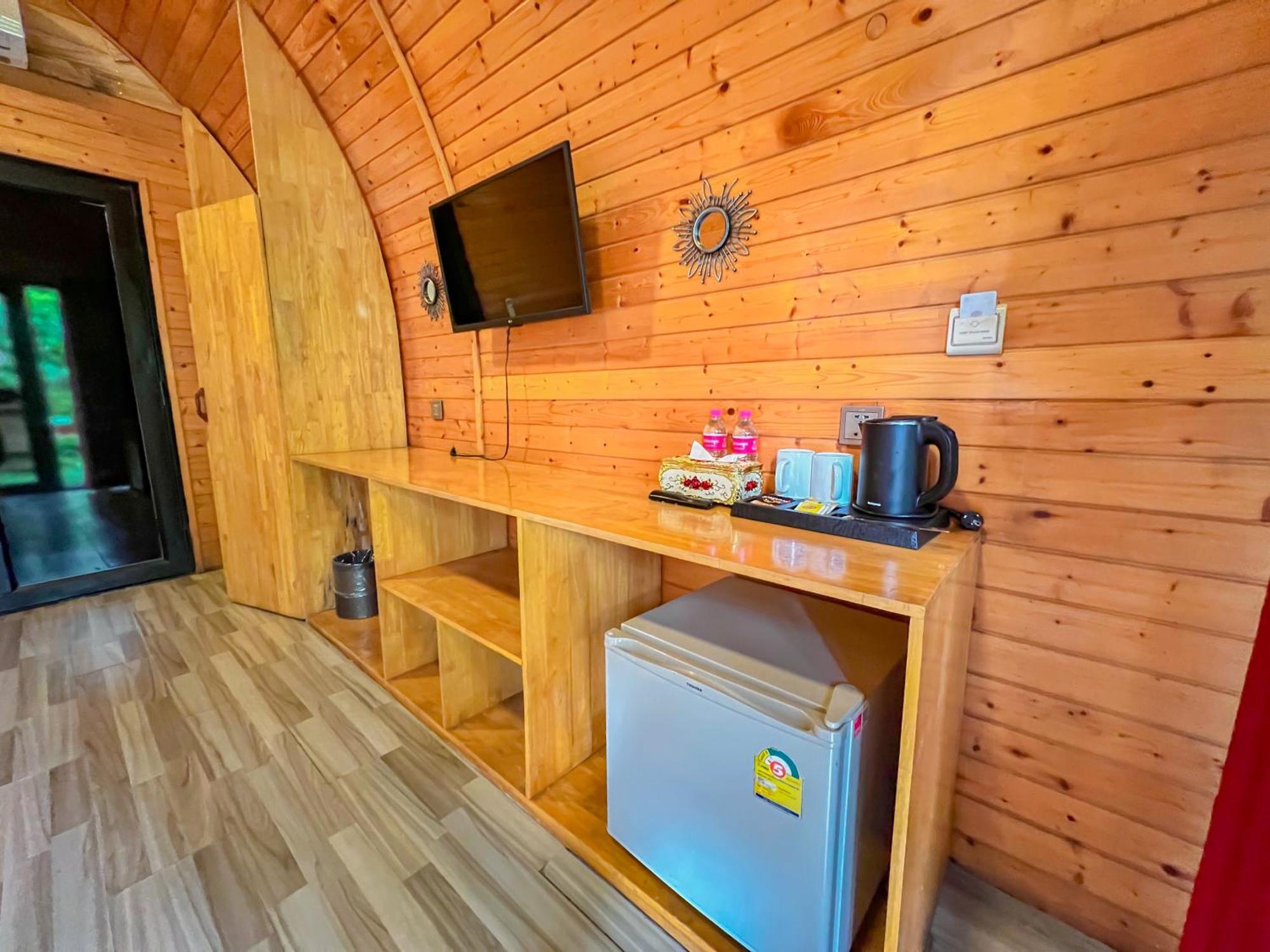 Moly Resort Кампот Экстерьер фото